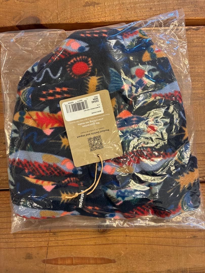 patagoniaパタゴニア／マイクロDビーニー／トラウトL完売／新品