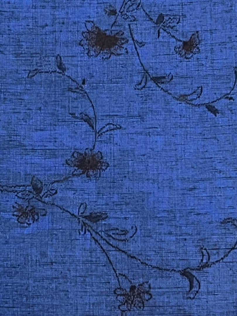 ヨ*コ様 結城紬(藍地花唐草文縦流れ)絹100%,検査証,産地表示有,未使用品