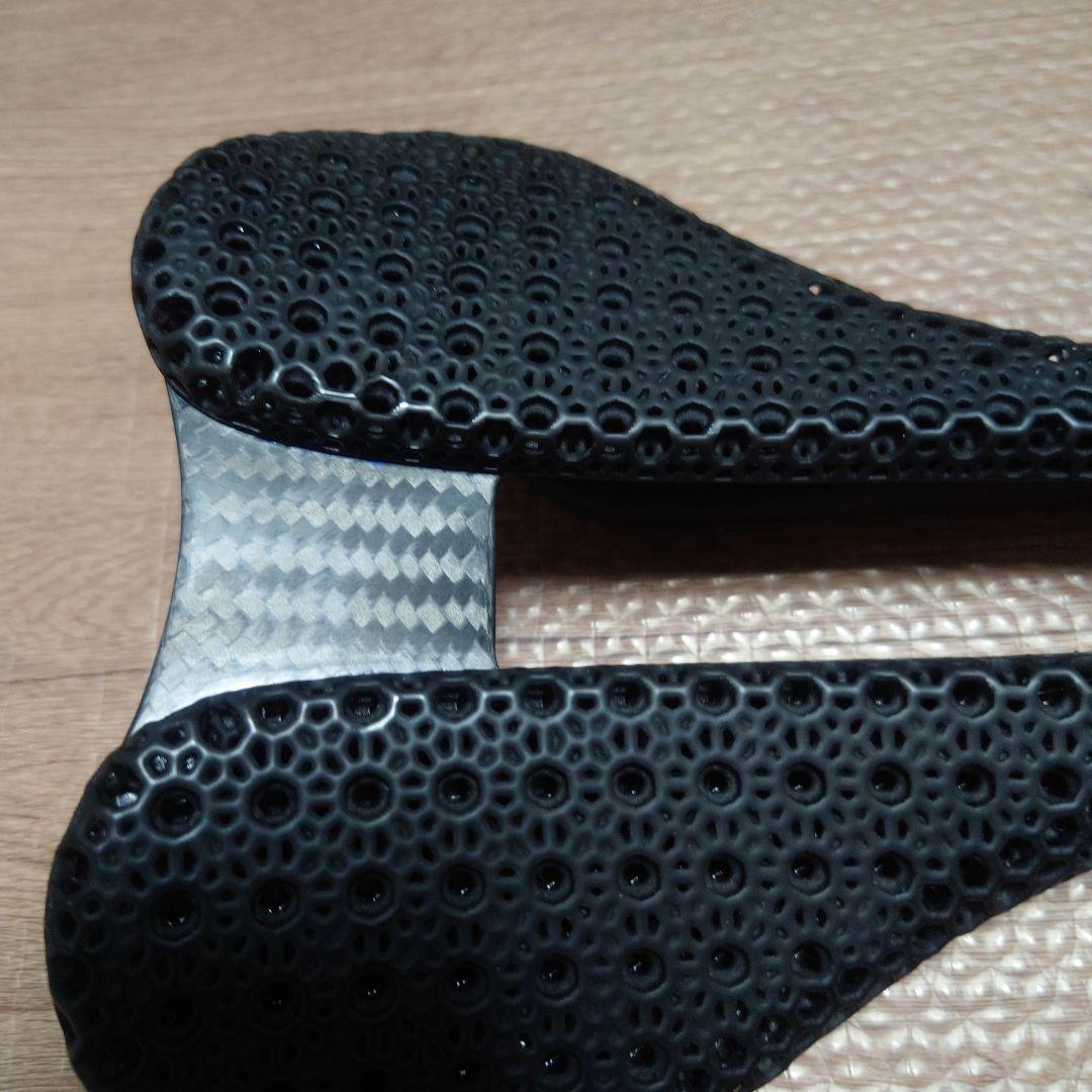 bjorn setka 143mm 3Dサドル