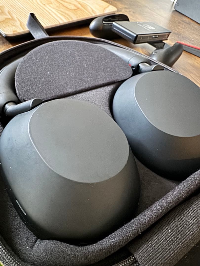 Sony ワイヤレスヘッドホン ブラック WH-1000XM5