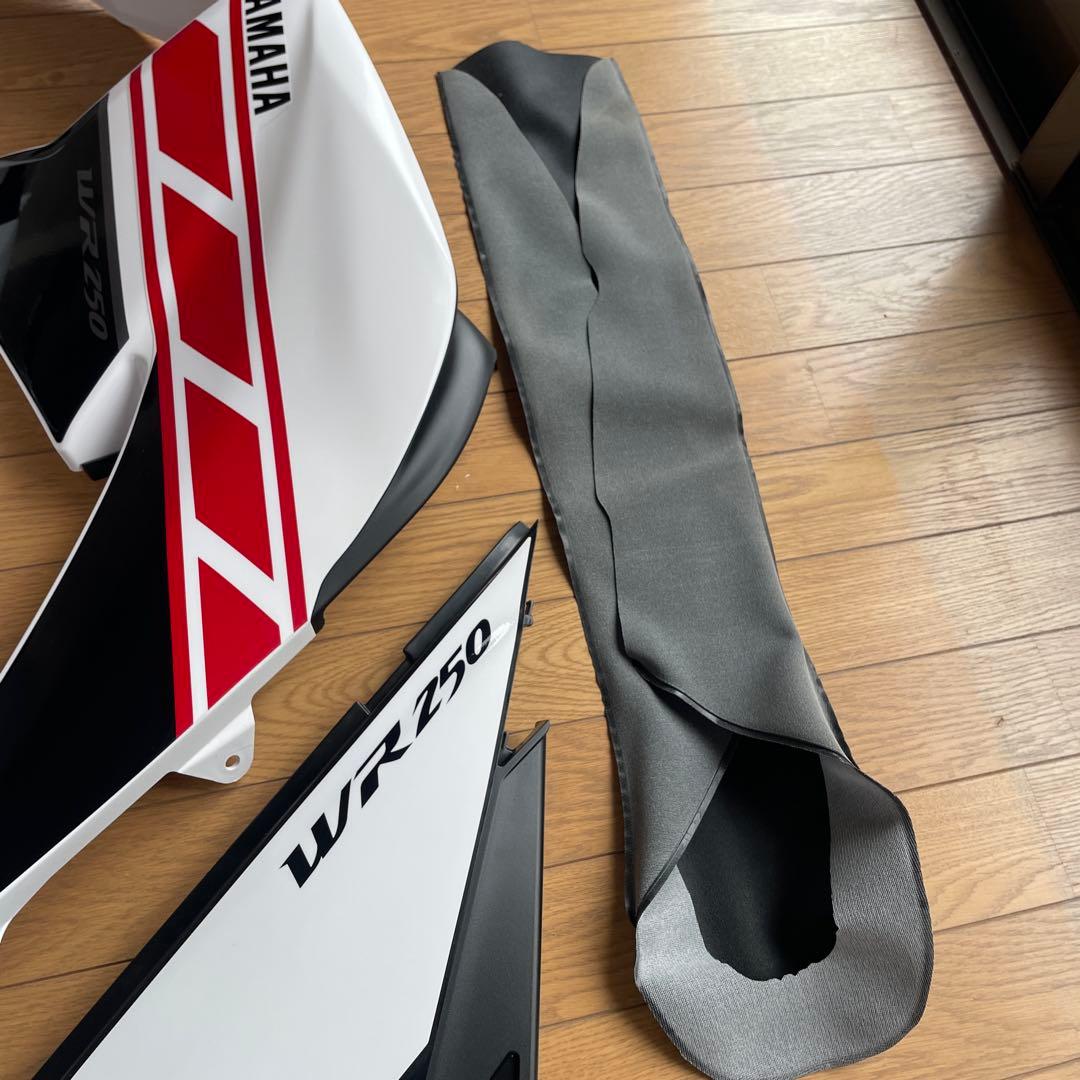 WR250R/X ワイズギア外装セット【新品未使用】