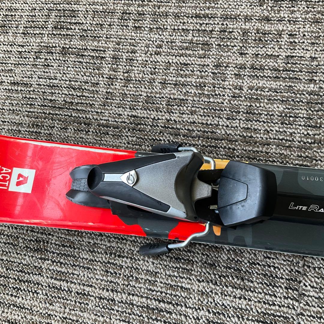 ACT VERSION ショートスキー板 バインディング付きゴーグル