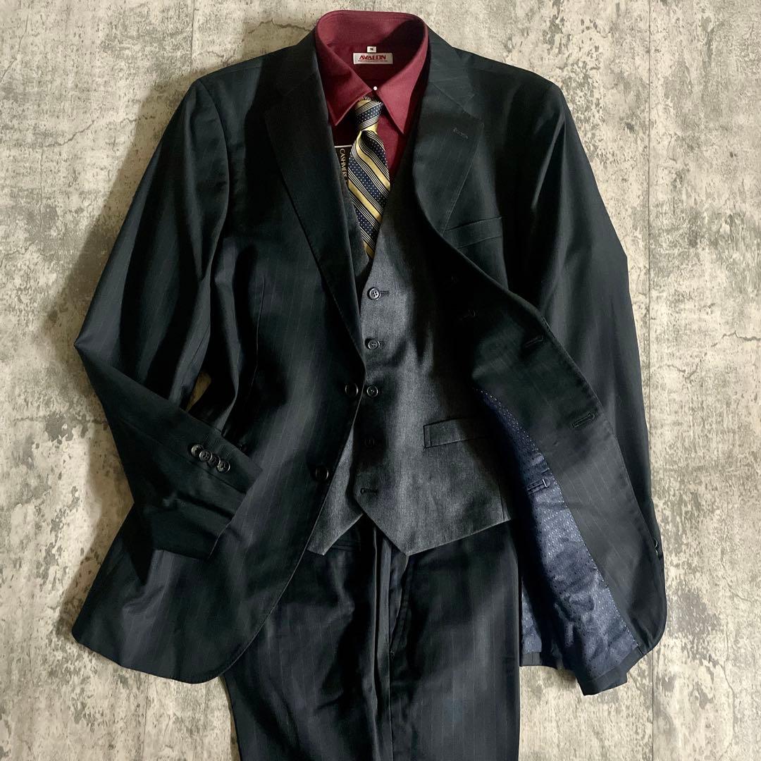 極美品 高級メリノウールスーツ Yves Saint Laurentネクタイ