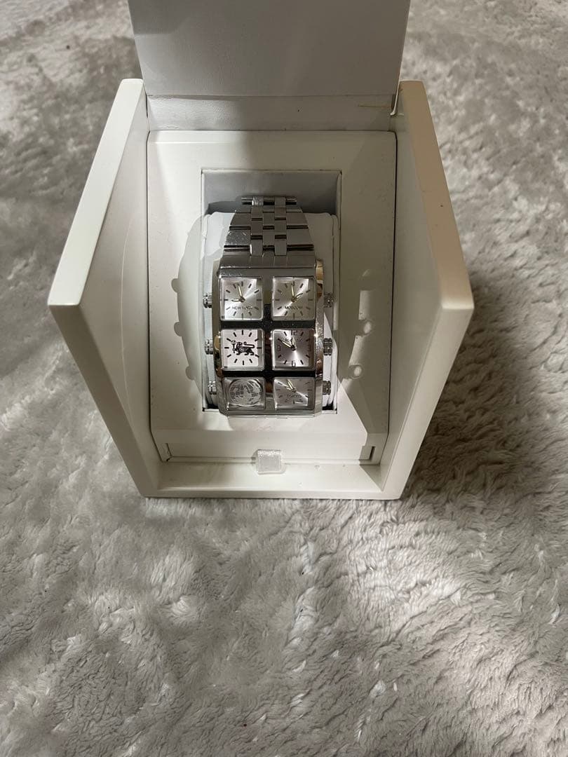 IceLink 多面時計 シルバー