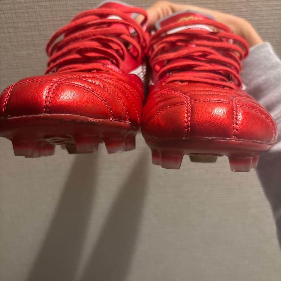 Mizuno モレリアネオ4スパイク レッド