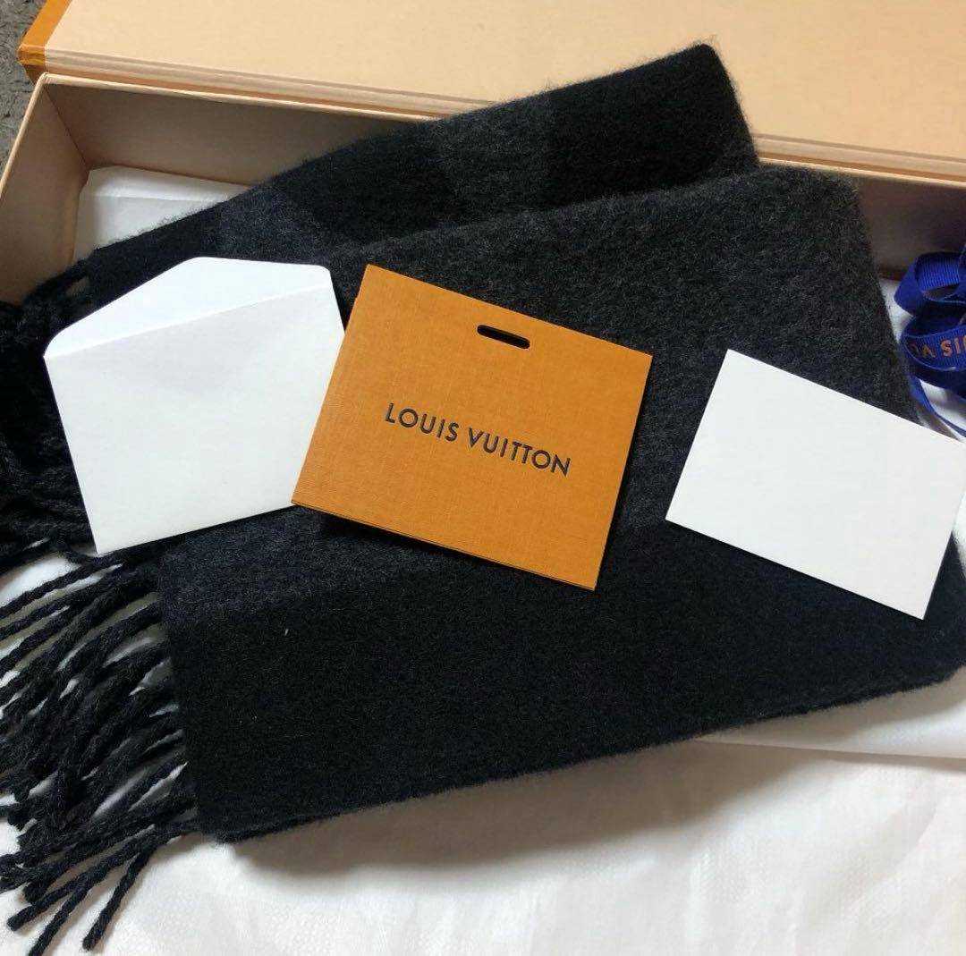 ルイ　ヴィトンマフラー