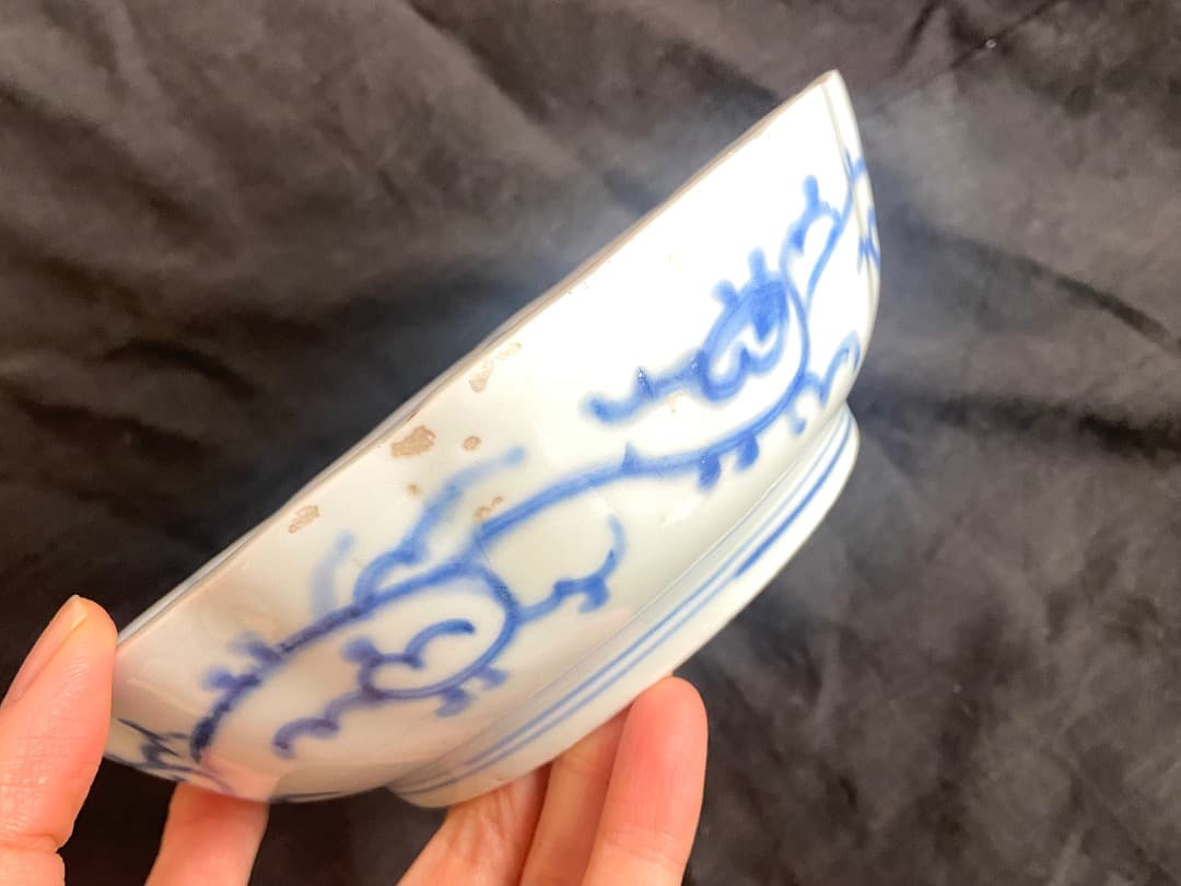 ゆりかもめ能登蔵出し 古伊万里 染付 線描花文 輪花皿 3客