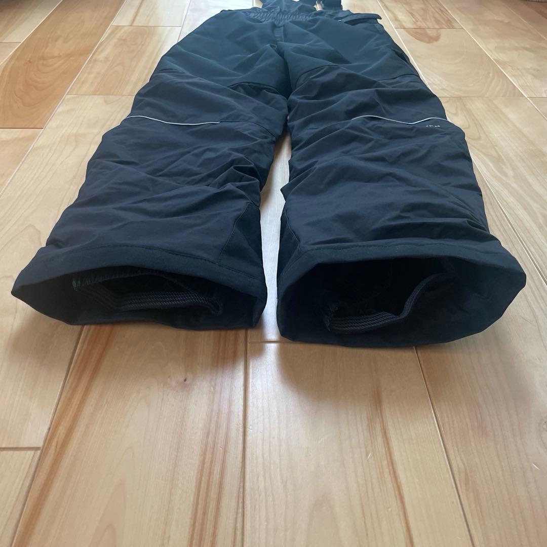 Columbia スキーウェア 140サイズ子供用 黒とピンク
