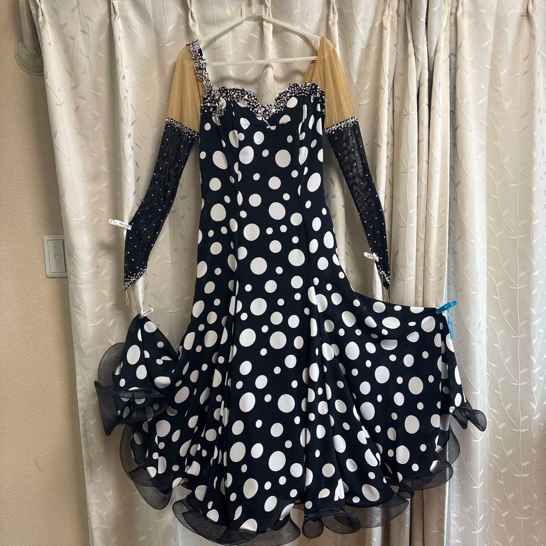 社交ダンススタンダードドレス