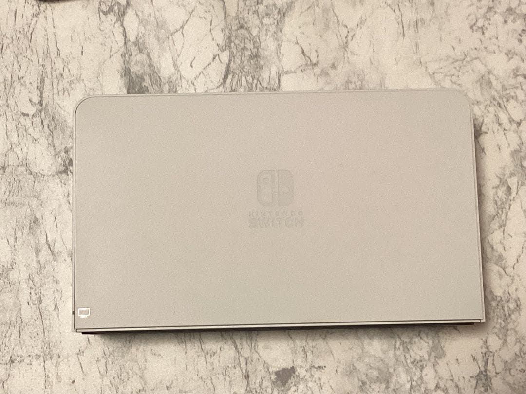 Nintendo Switch 有機elモデル Joy-Con充電グリップ付き