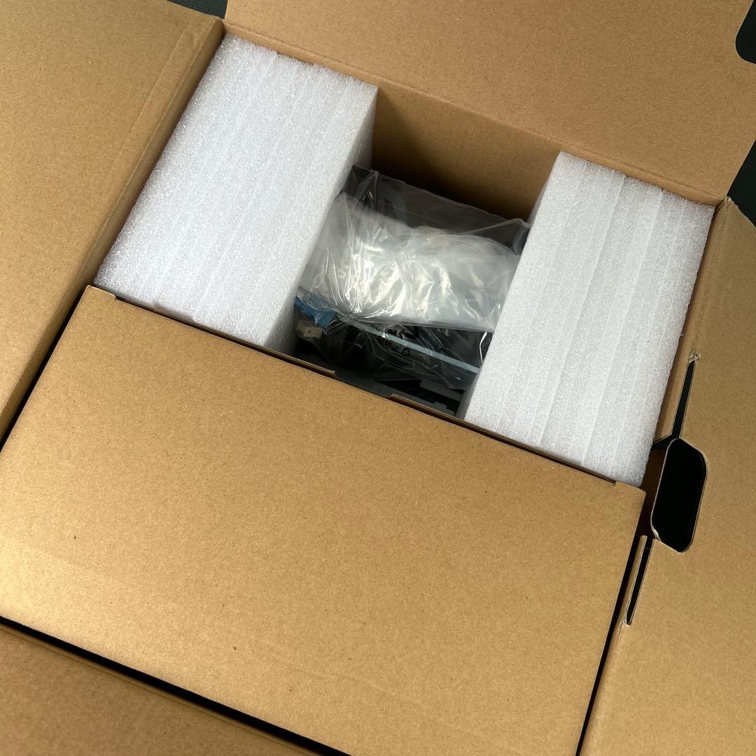 新品　Regeo AZ-921　9インチ フローティングナビ　カーナビゲーション