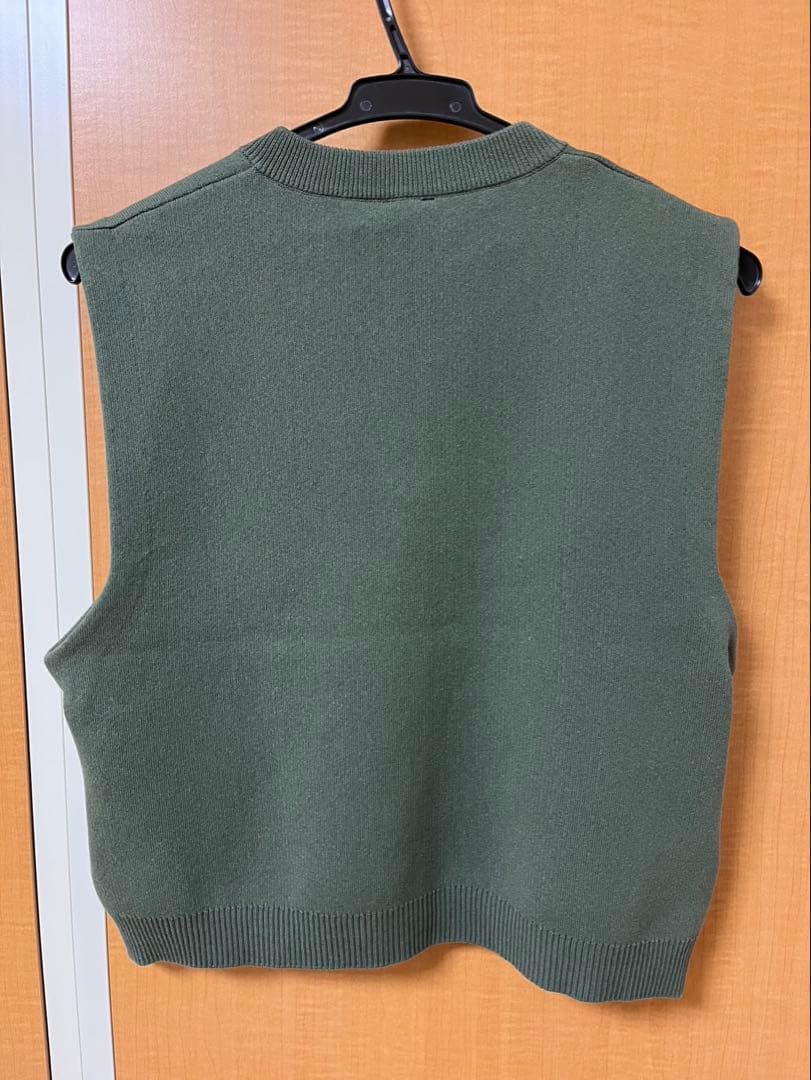 新品✨YENN ダブルフェイスニットベスト　カーキー　Fサイズ