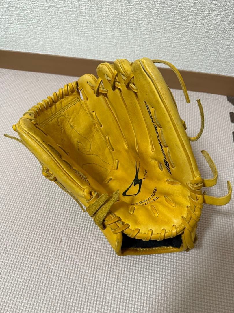 【軟式・右投げ】NIKE 上原浩治モデル 投手用グローブ＆ボール3個セット