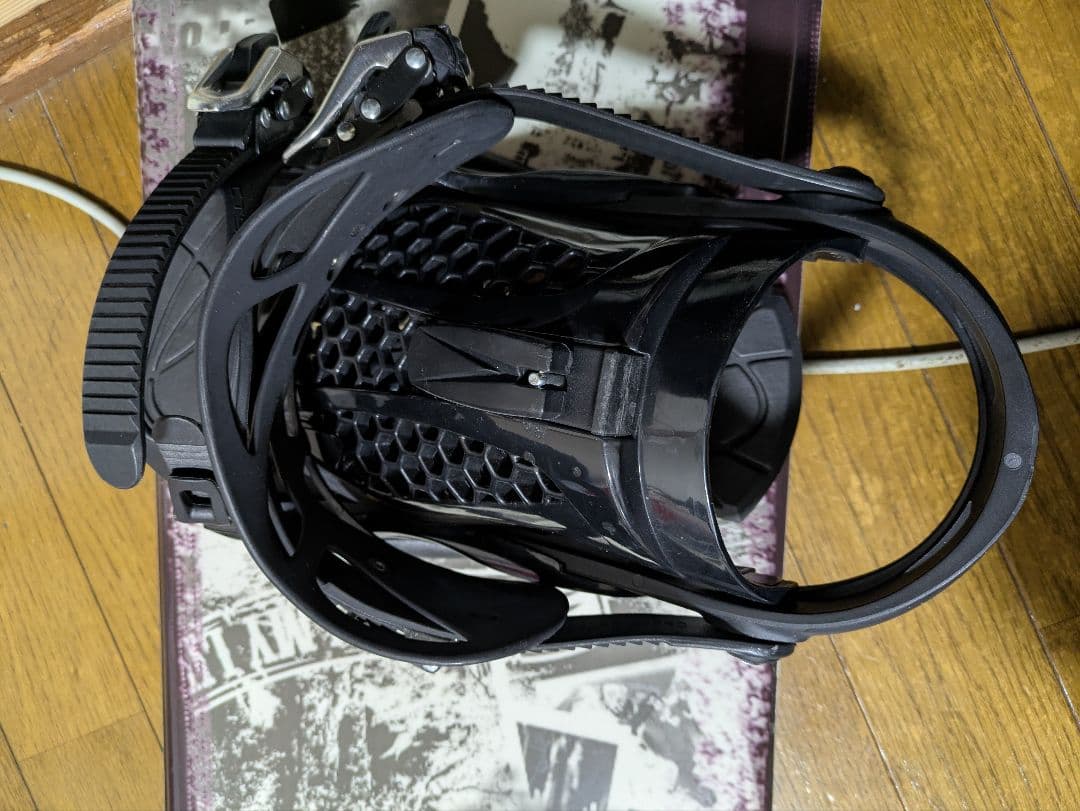 ヒマラヤ　スノーボード バインディング付き