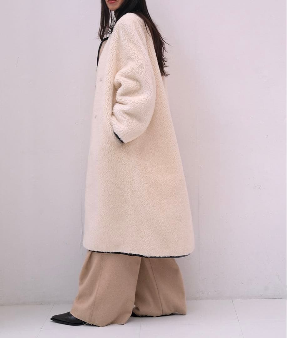 【新品】AKTE ボアロングコート ホワイト