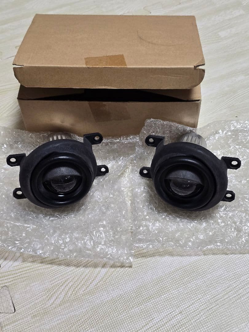 ナイスJAFIRST プロジェクターフォグランプユニット一式ヴェルファイア