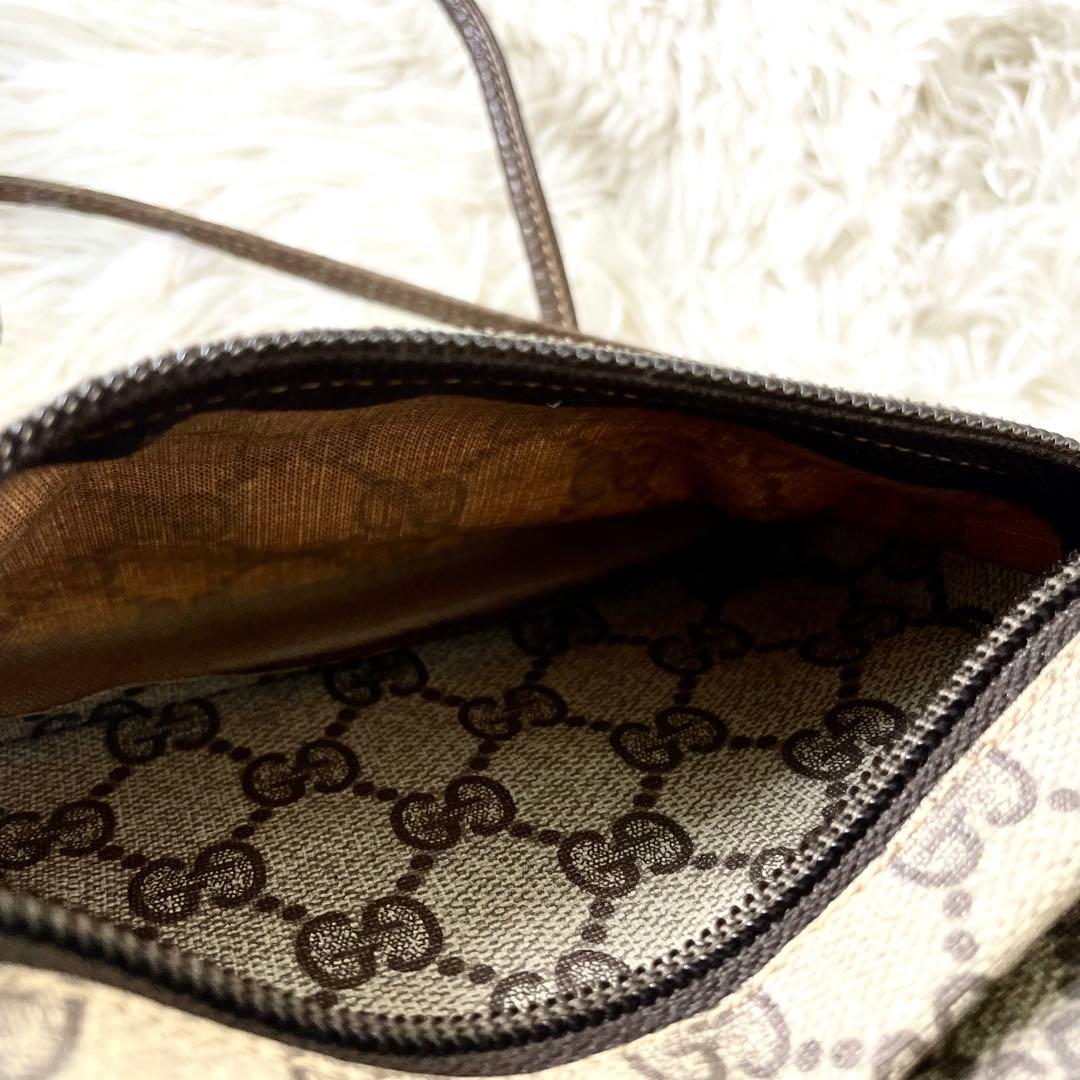 グッチ　GUCCI ショルダーバッグ　キャンバス　オールドグッチ　斜め掛け