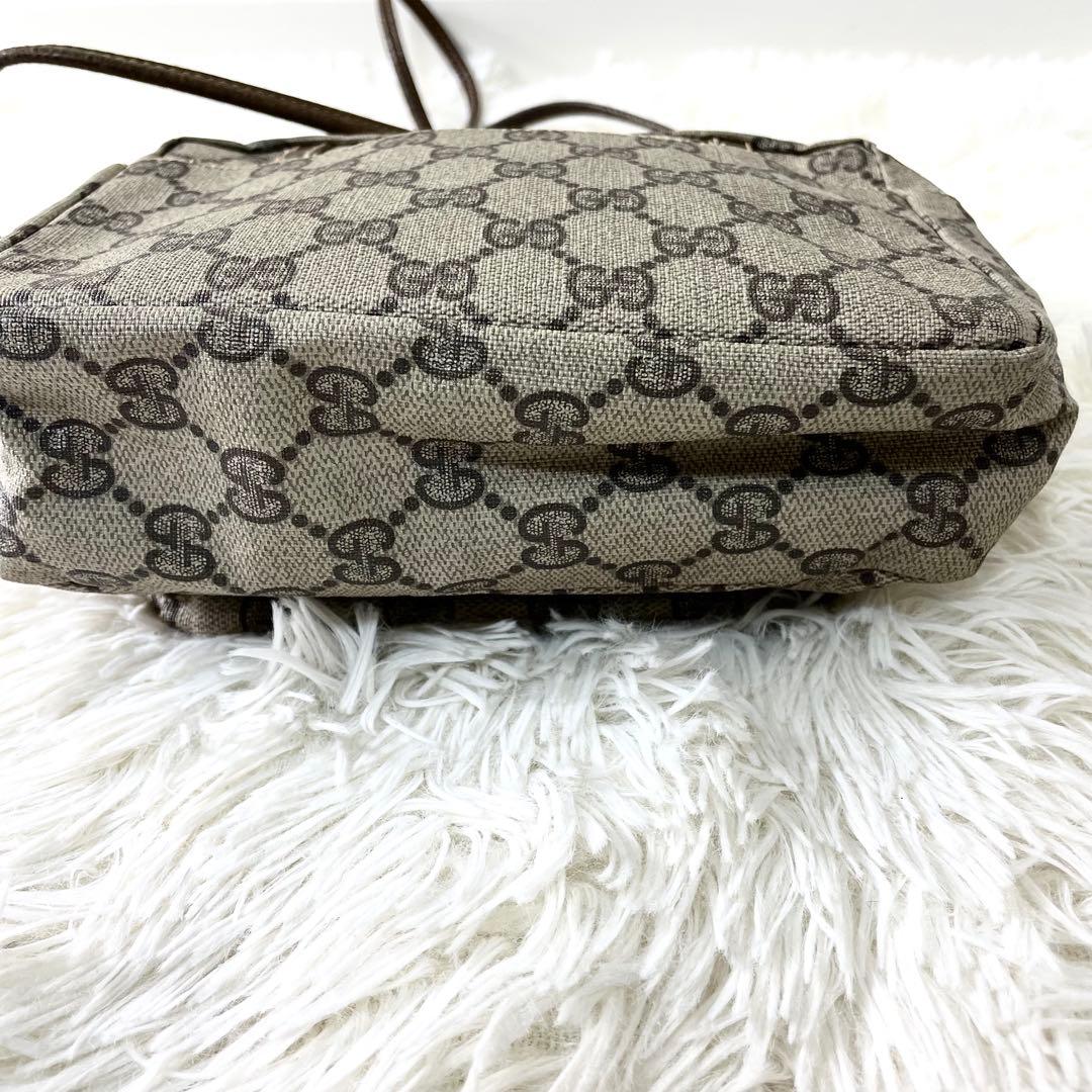 グッチ　GUCCI ショルダーバッグ　キャンバス　オールドグッチ　斜め掛け
