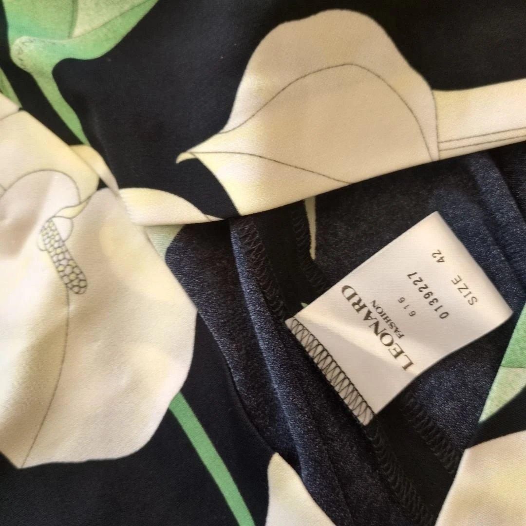 美品　人気カンカン　LEONARD フラワープリント 長袖チュニック