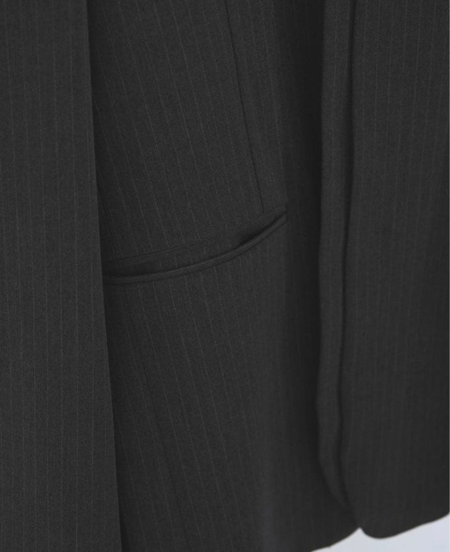 anuke ノーカラーグレージャケット ストライプ