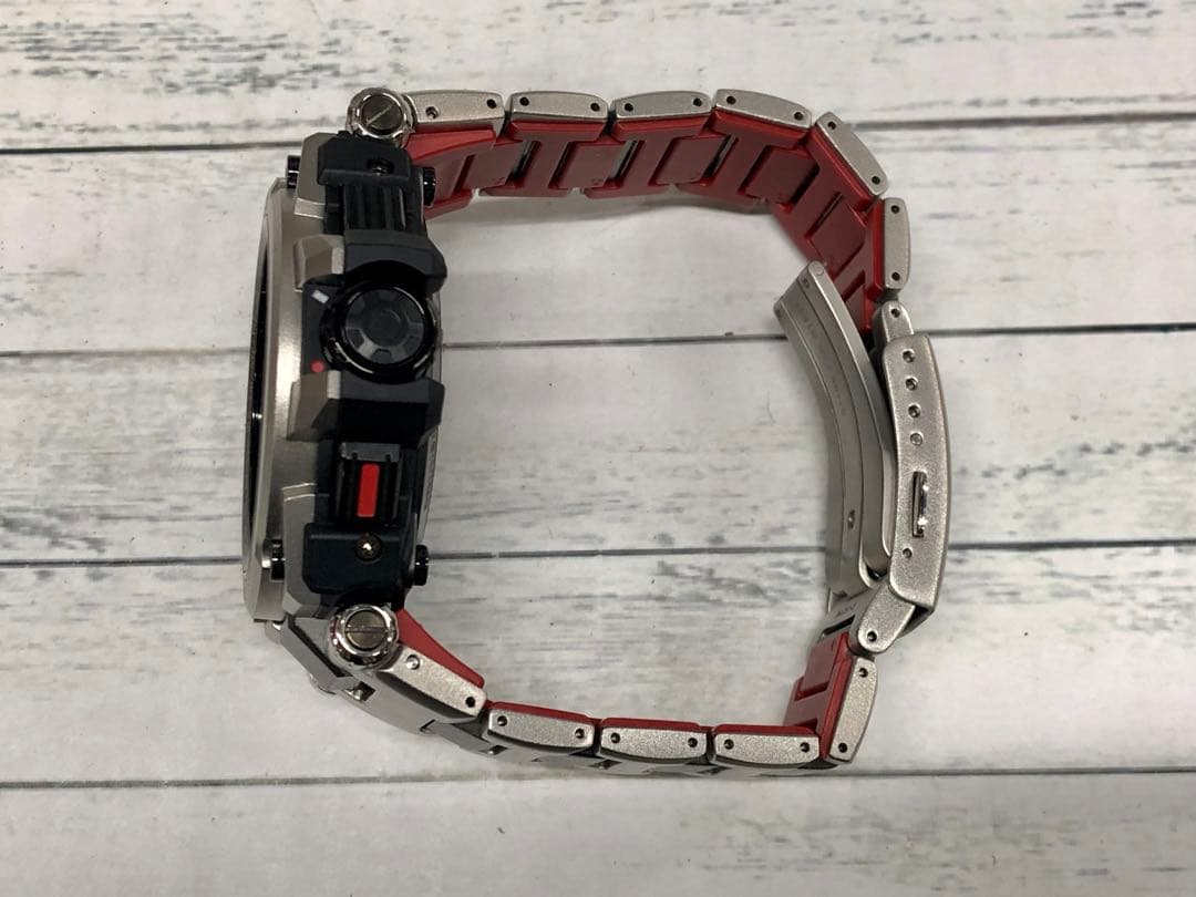 G-SHOCK MT-G MTG-G1000RS GPS電波ソーラー　4520