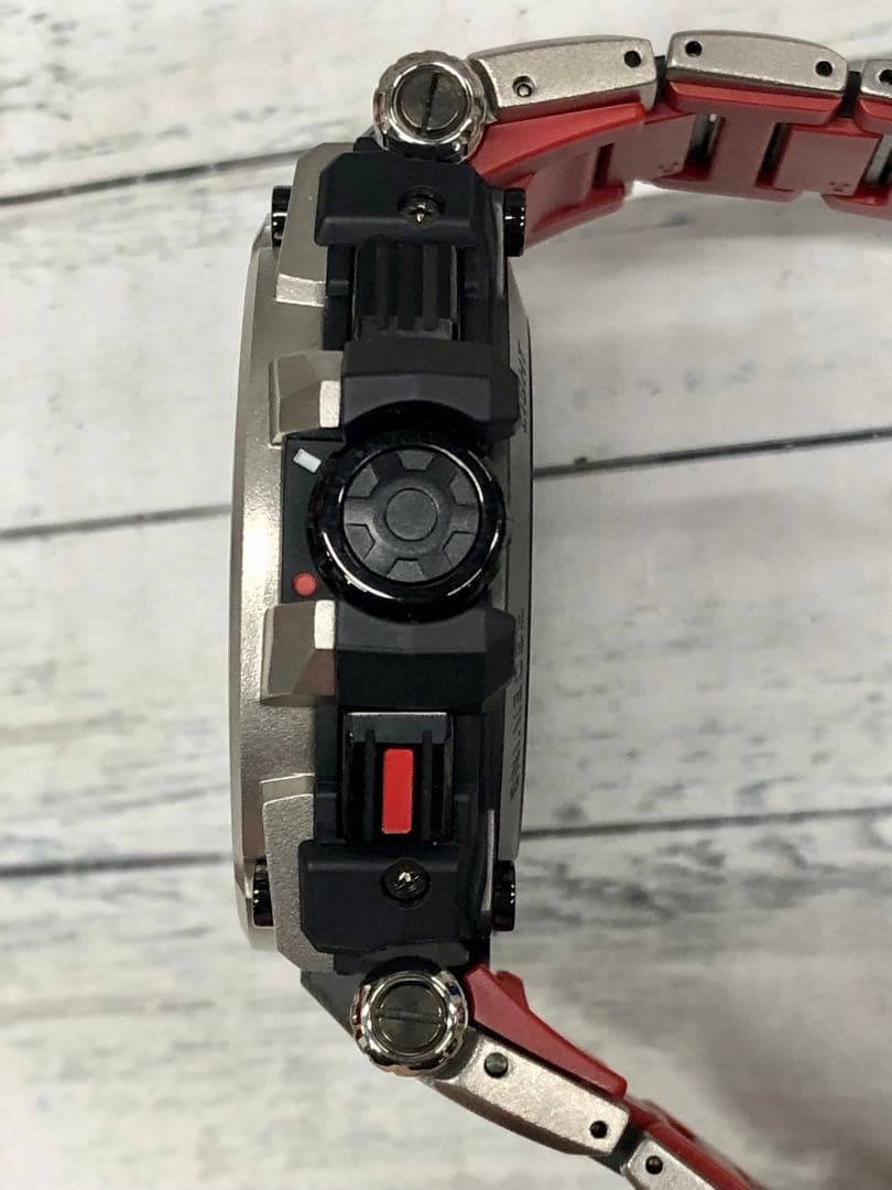 G-SHOCK MT-G MTG-G1000RS GPS電波ソーラー　4520