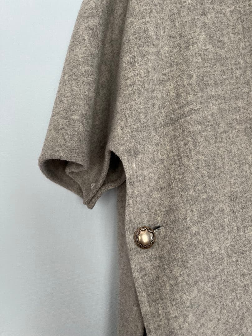 マディソンブルーウールカフタンポンチョ　グレー