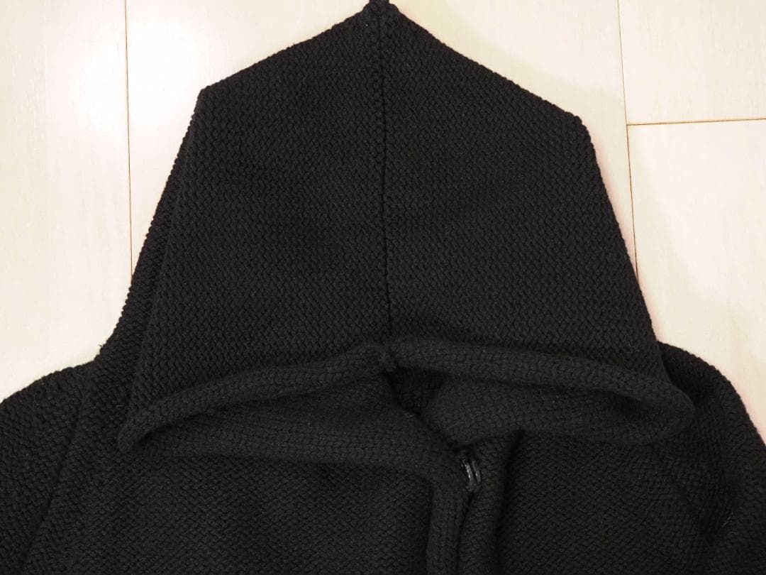 forme d'expression フーデッドニットコートM