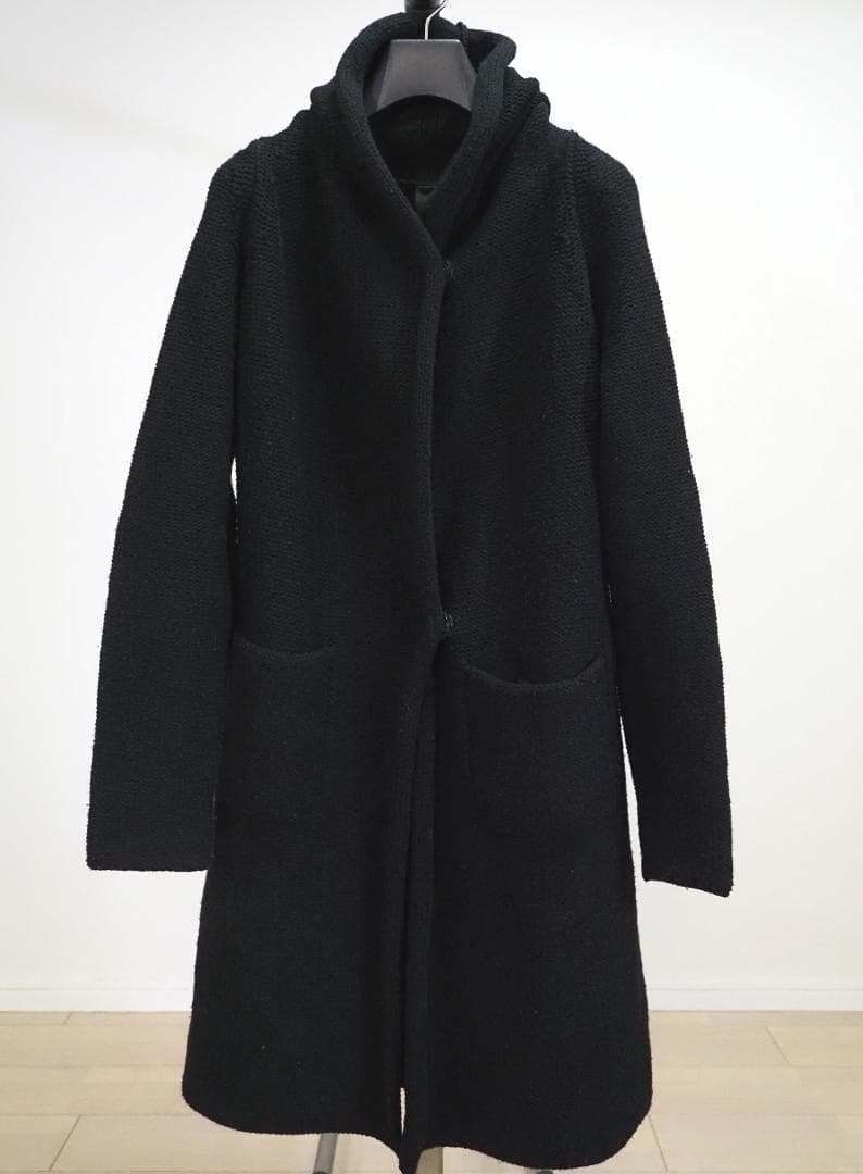 forme d'expression フーデッドニットコートM