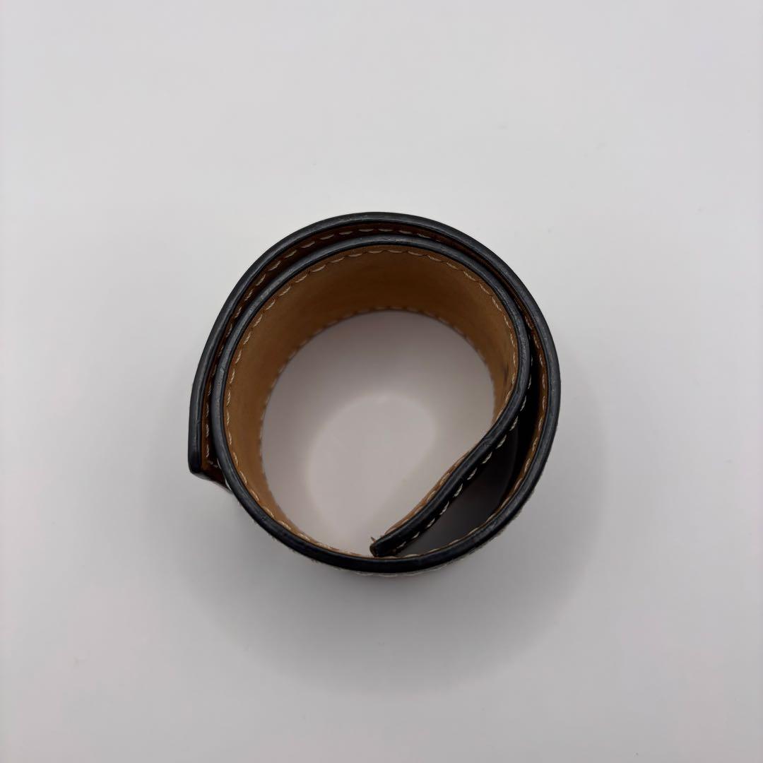 LOEWE バングル　ブラック　アナグラム　スラップ　レザー　型押し　ロエベ