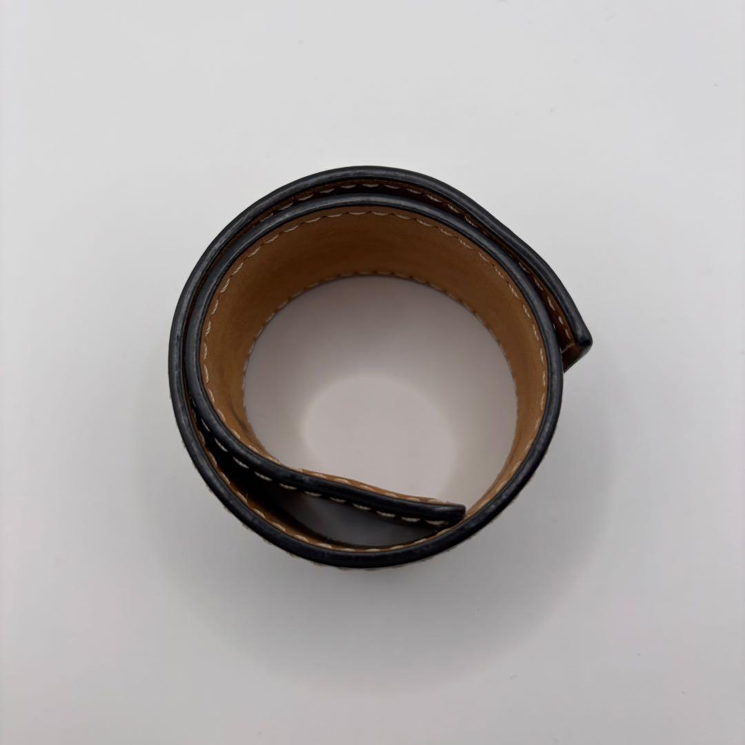 LOEWE バングル　ブラック　アナグラム　スラップ　レザー　型押し　ロエベ