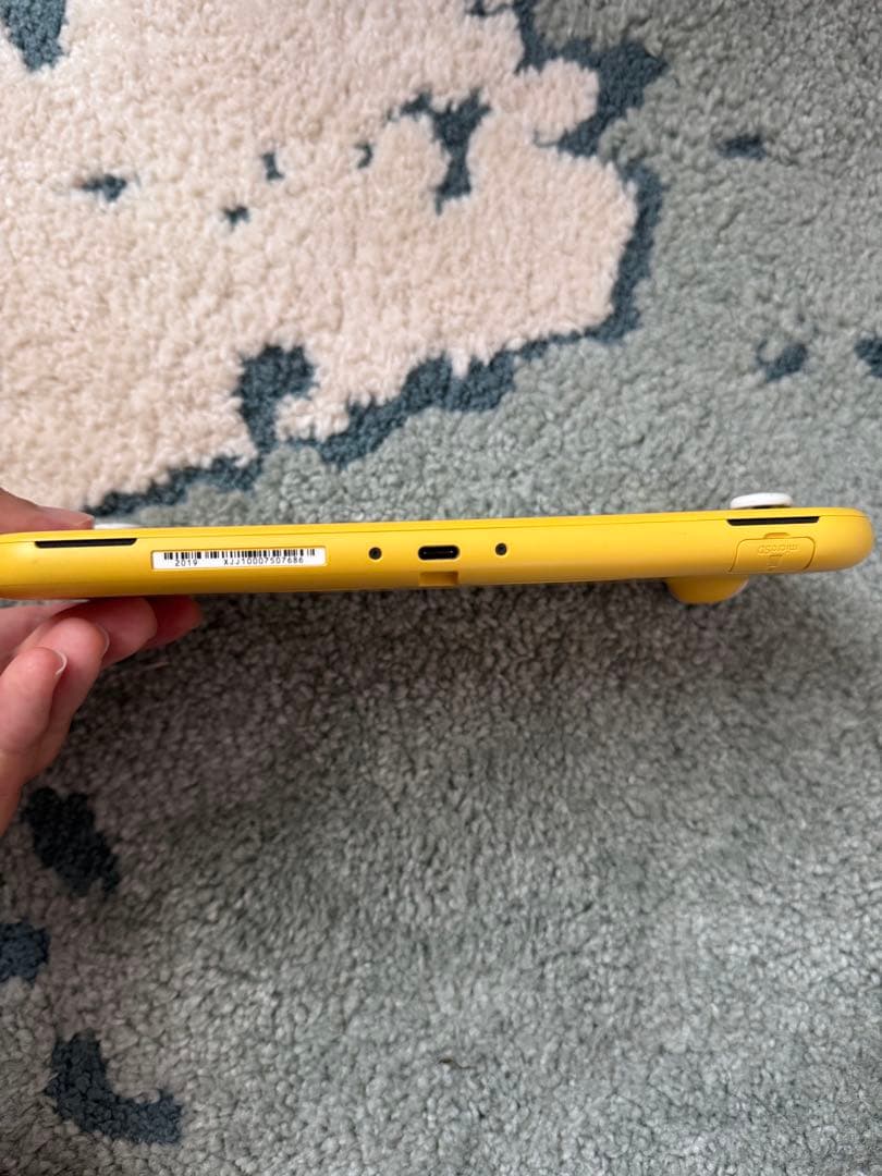 い*パ様 Nintendo Switch Lite イエロー