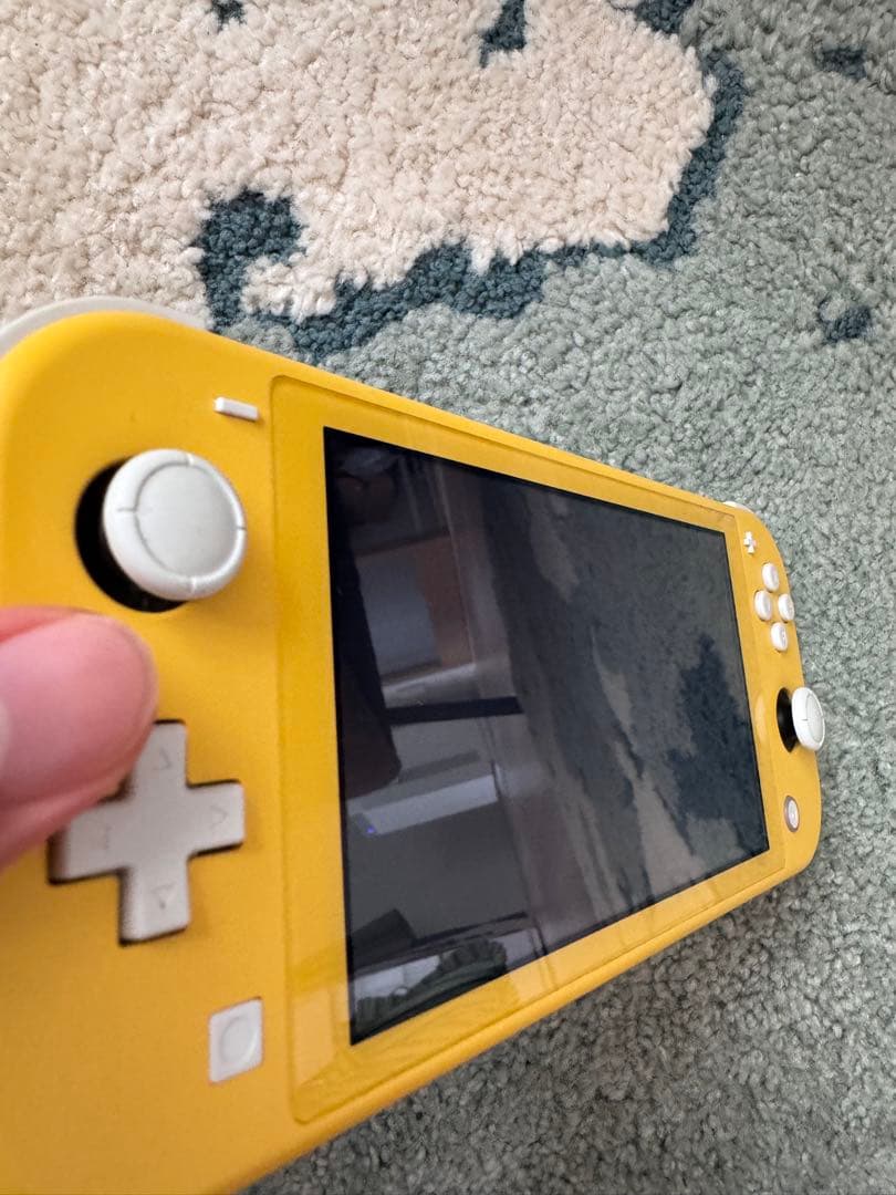 い*パ様 Nintendo Switch Lite イエロー