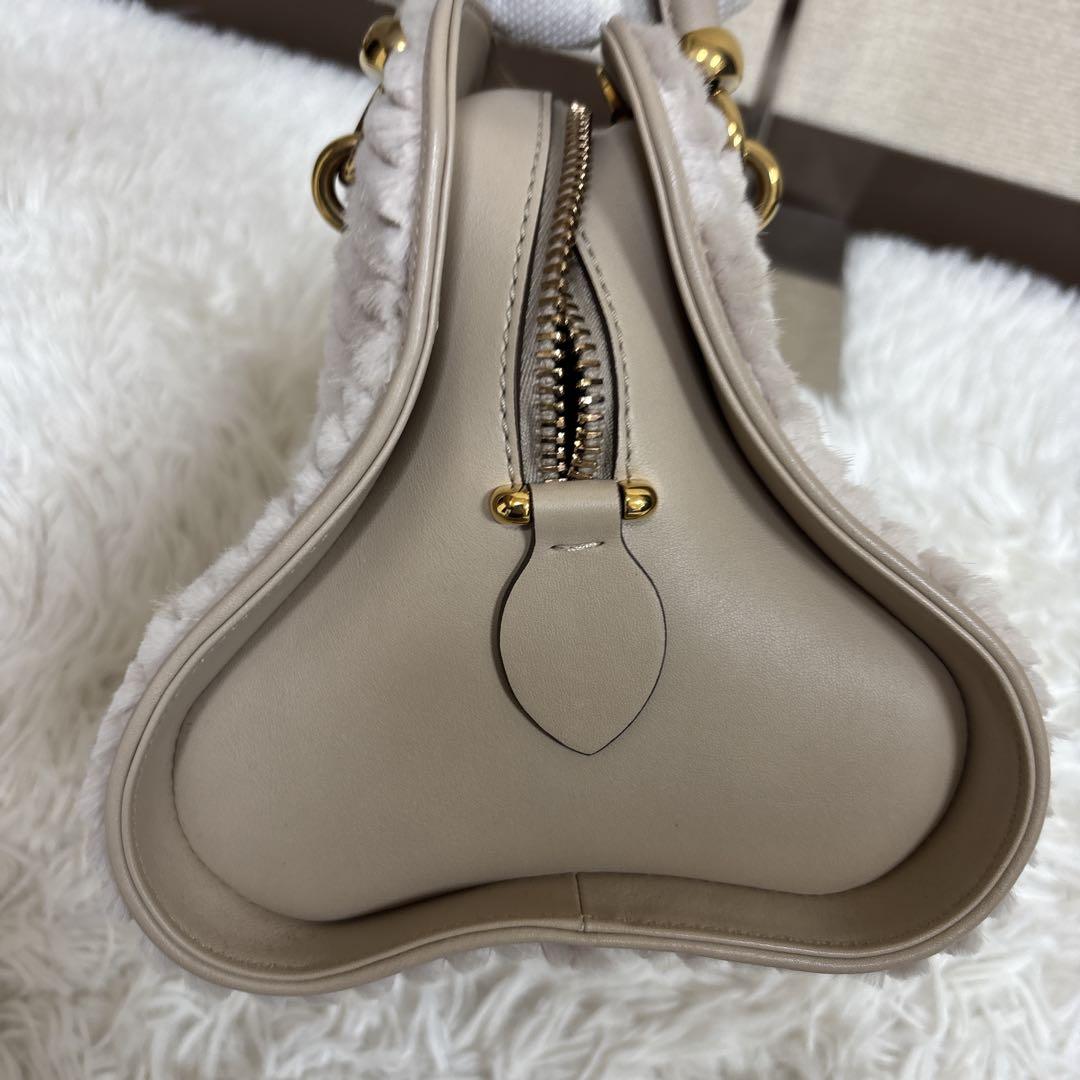 【美品】トッズ　2way バッグ　ハンドバッグ　ファー