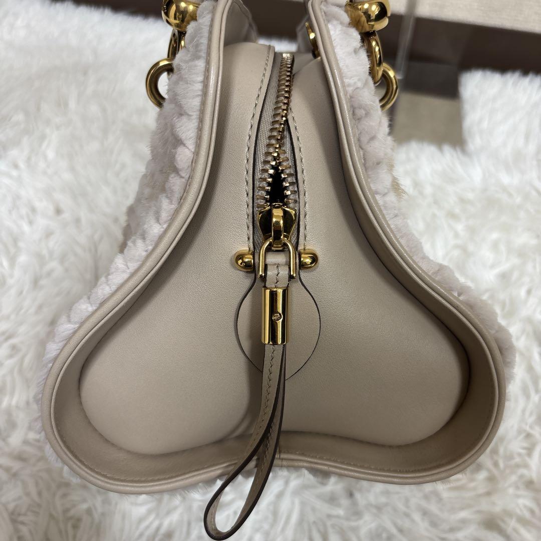 【美品】トッズ　2way バッグ　ハンドバッグ　ファー