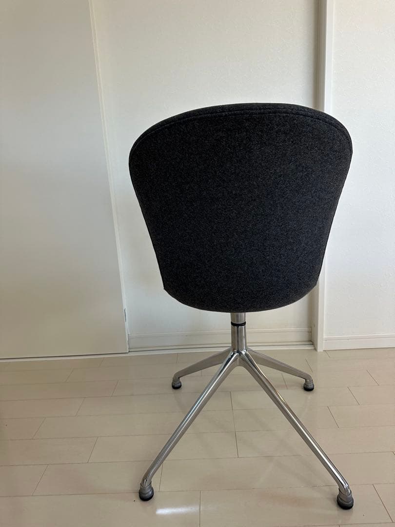 中古　BoConcept チェア