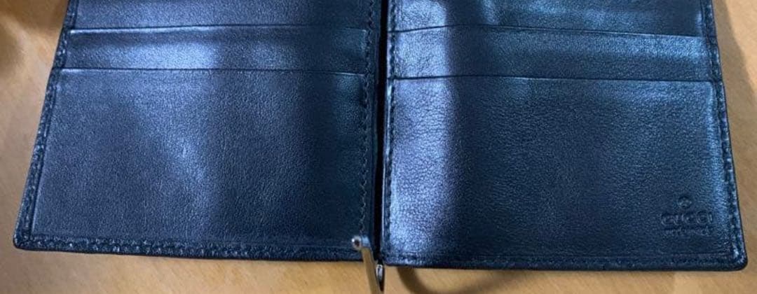 y*様 グッチ マネークリップ GG 二つ折り ブラック