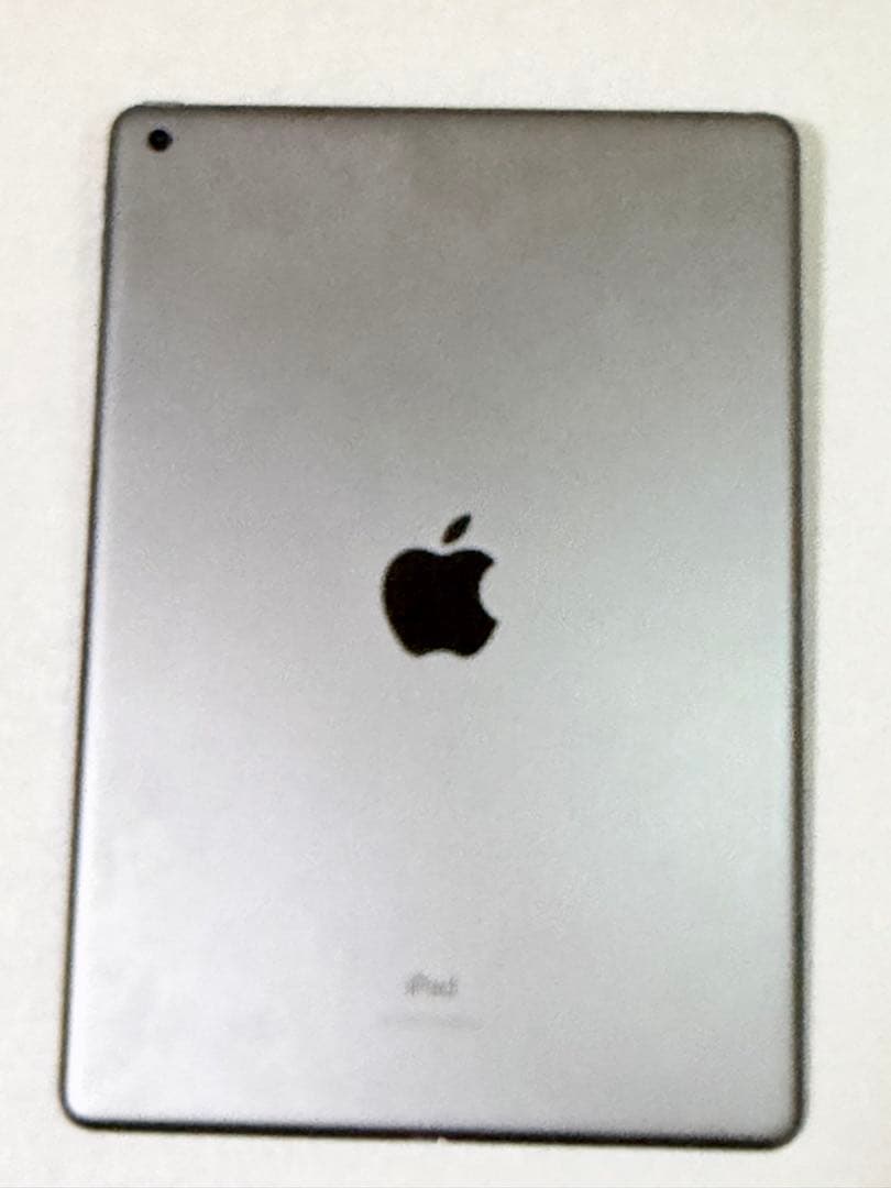 Apple iPad （第7世代）128GBスペースグレー 本体