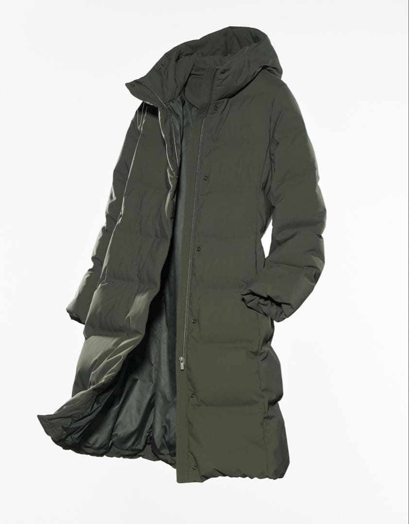 UNIQLO シームレスダウンロングコート　460922