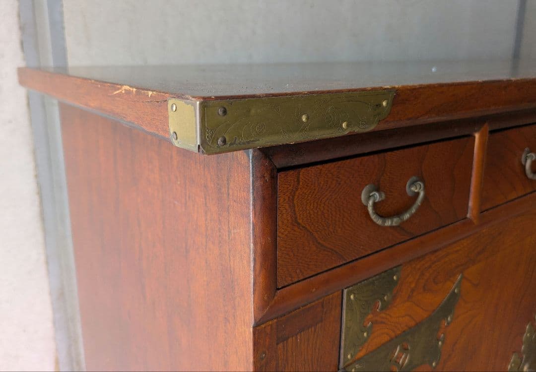 李朝家具の韓国箪笥　アジアン家具　アンティーク