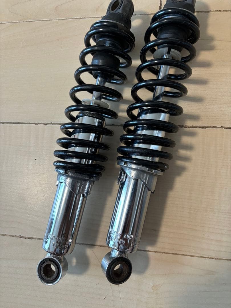 当時物コニーリアサスペンション。7610-1525