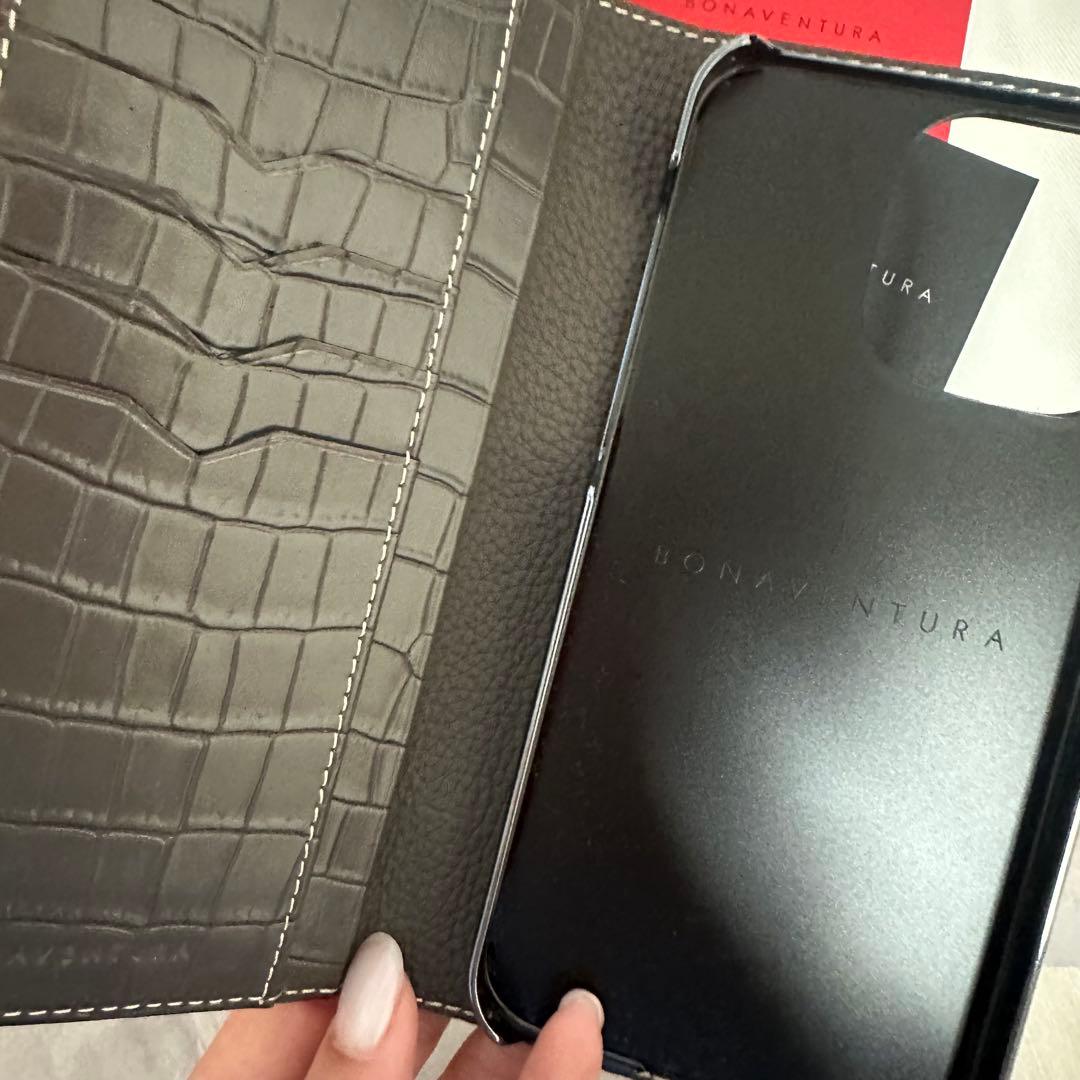 【新品未使用】BONAVENTURA iPhone 15 Pro Max ケース