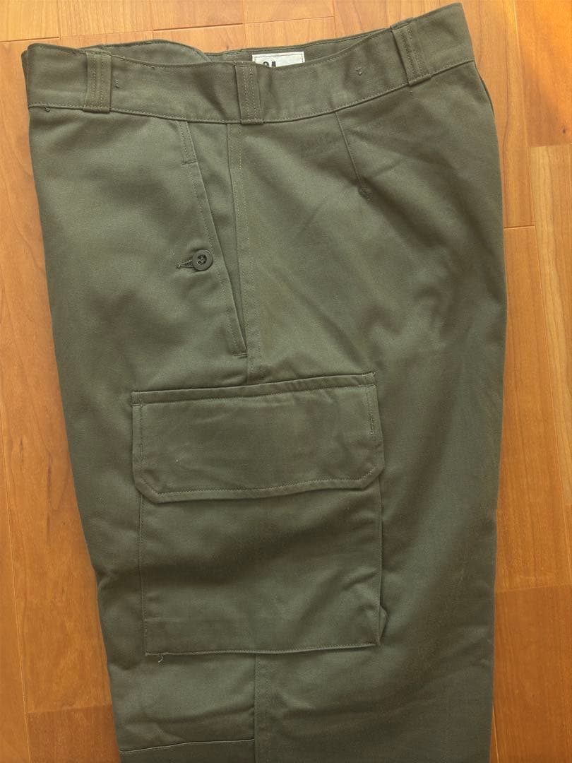 実物　フランス軍M-64カーゴパンツ 《デッドストック》