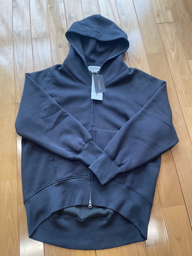 【新品未使用タグ付き】AMERICANA ワイドフルジップフーディー/ブラックC