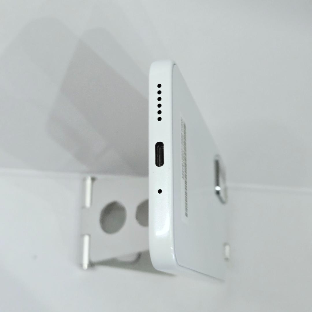 01 Libero 5G III ホワイト SIMフリー 極美品