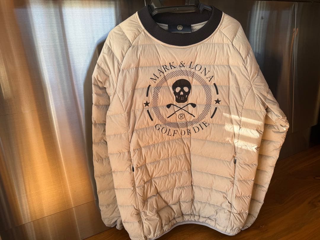 マークアンドロナ ダウンジャケット