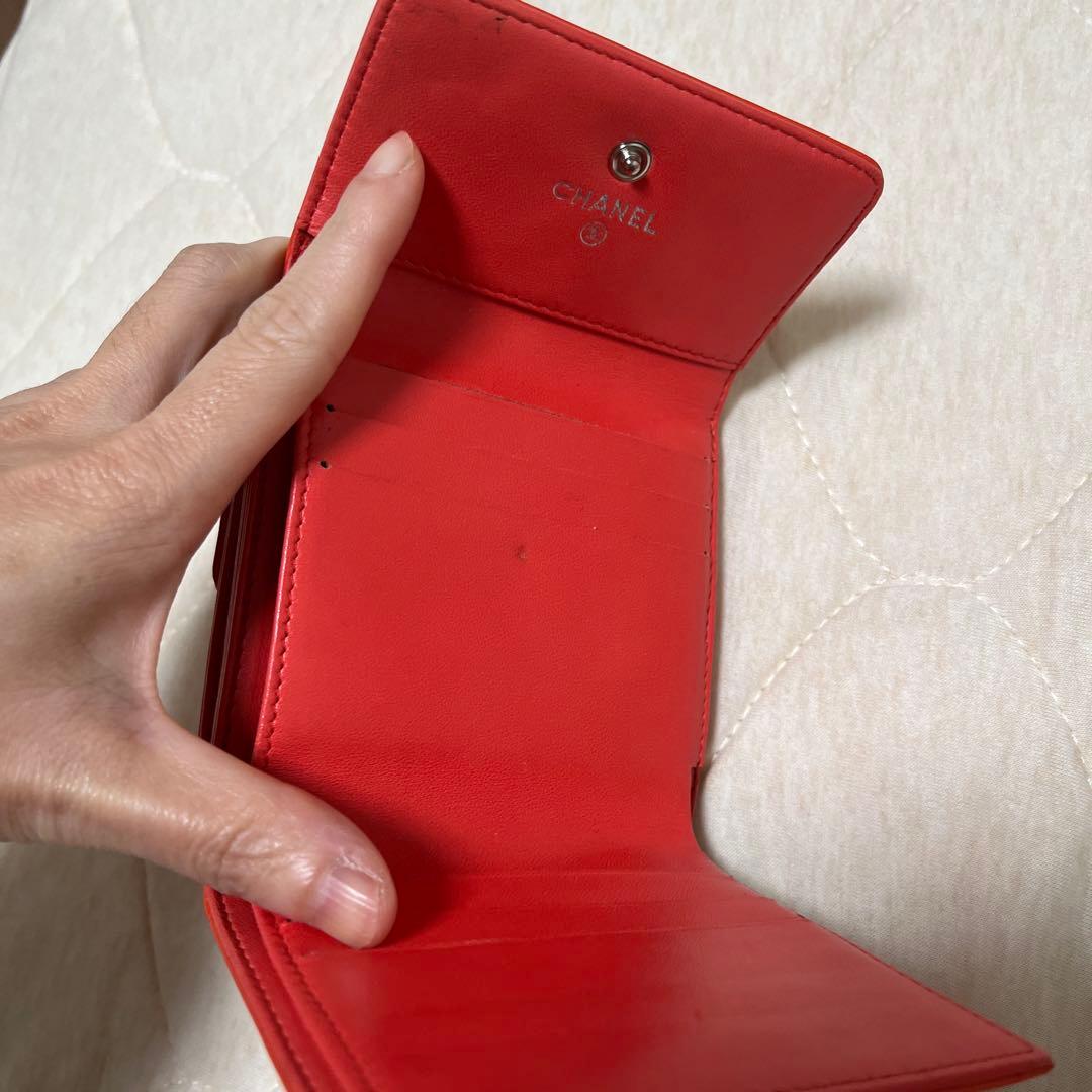 シャネル二つ折り