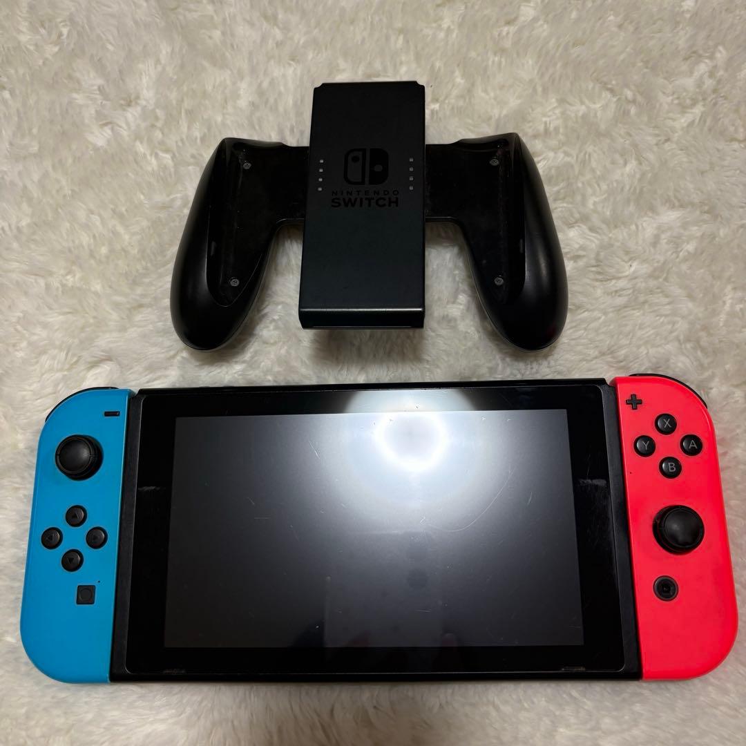 任天堂　Nintendo Switch 本体 (少しジャンク品)