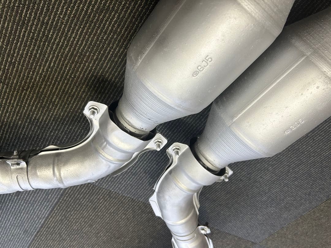 マークX クラウン　Fエキゾーストパイプ　マフラー 17410-31500