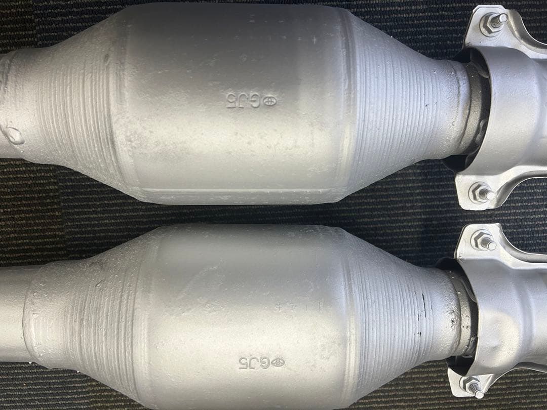 マークX クラウン　Fエキゾーストパイプ　マフラー 17410-31500